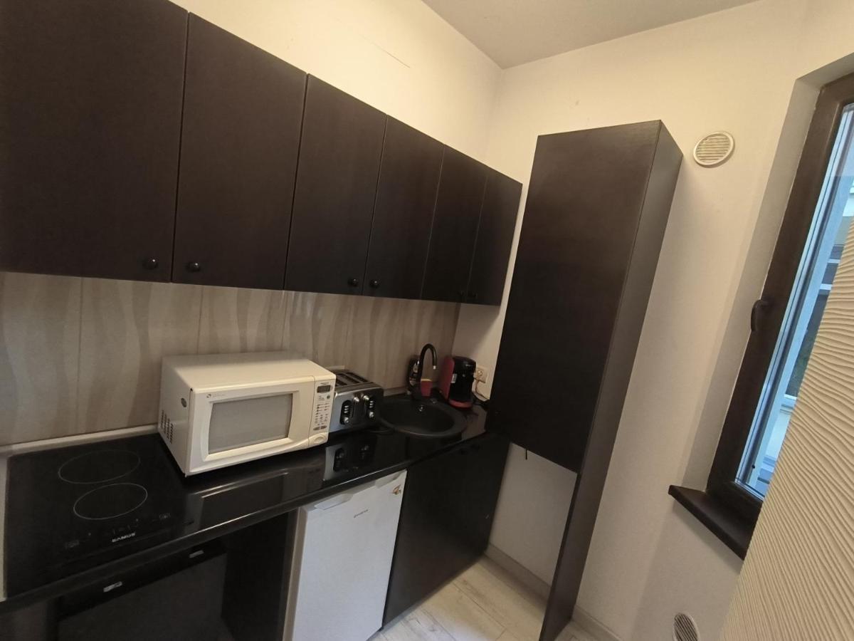 Romana Apartment *